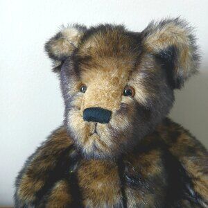 TIFFANY AND CO exclusive BUILD-A-BEAR plush stuffed animal - RARE Build A Bear